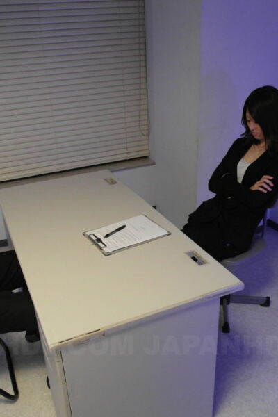 Mitsuki Japanese Footjob