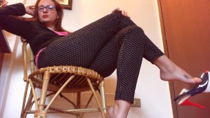 Bored I swing these sandals on my toes and take your brain!